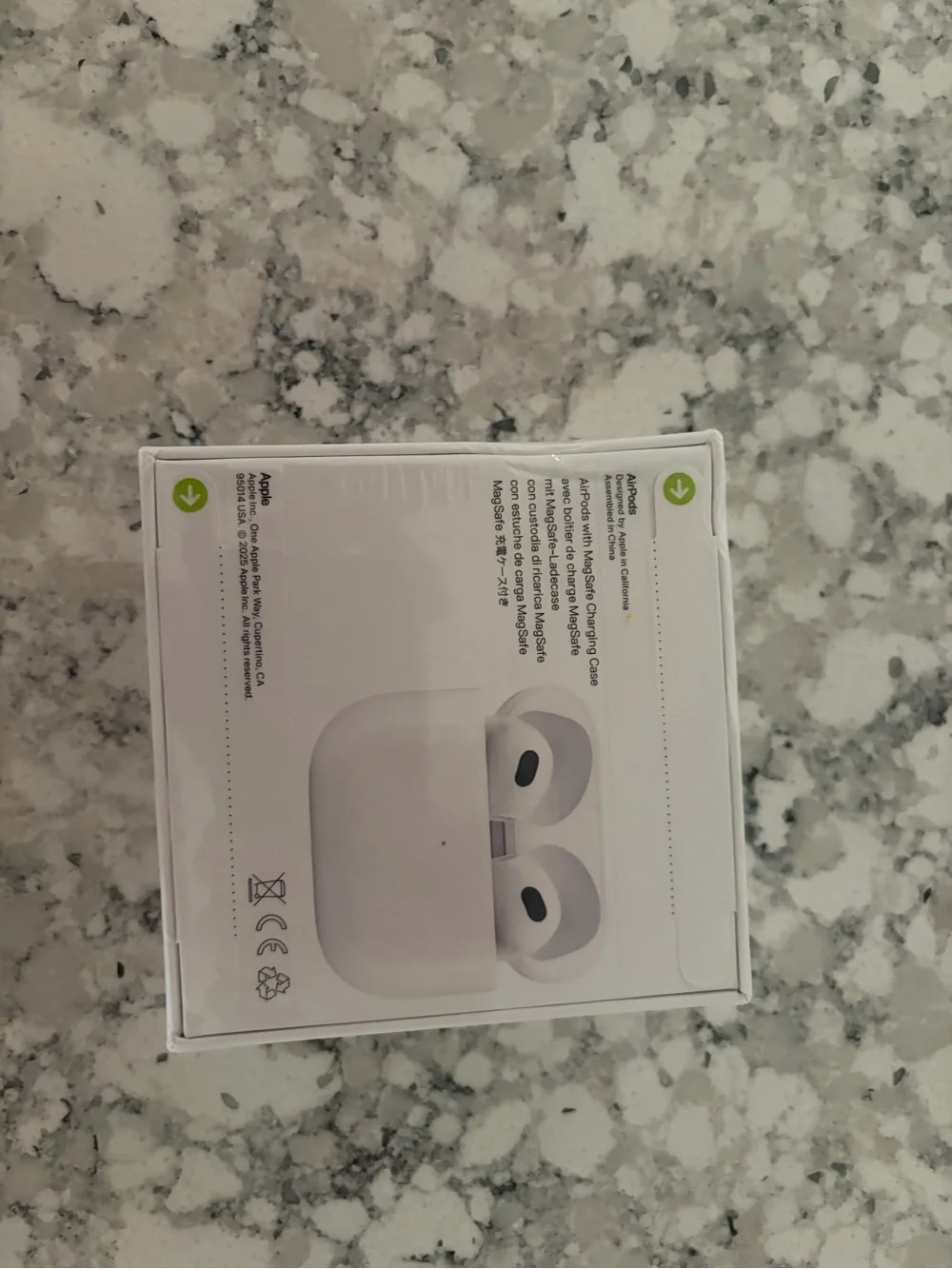 Apple Wireless Earbuds - White
